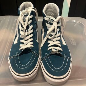 Vans size 9men/10.5women